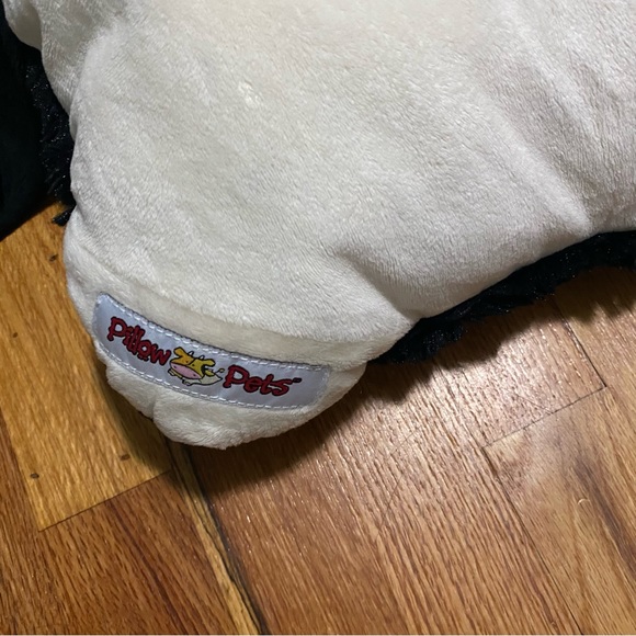 Penguin Pillow Pet - Picture 4 of 4